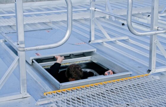 Access hatch for roofs, access hatches, Defender